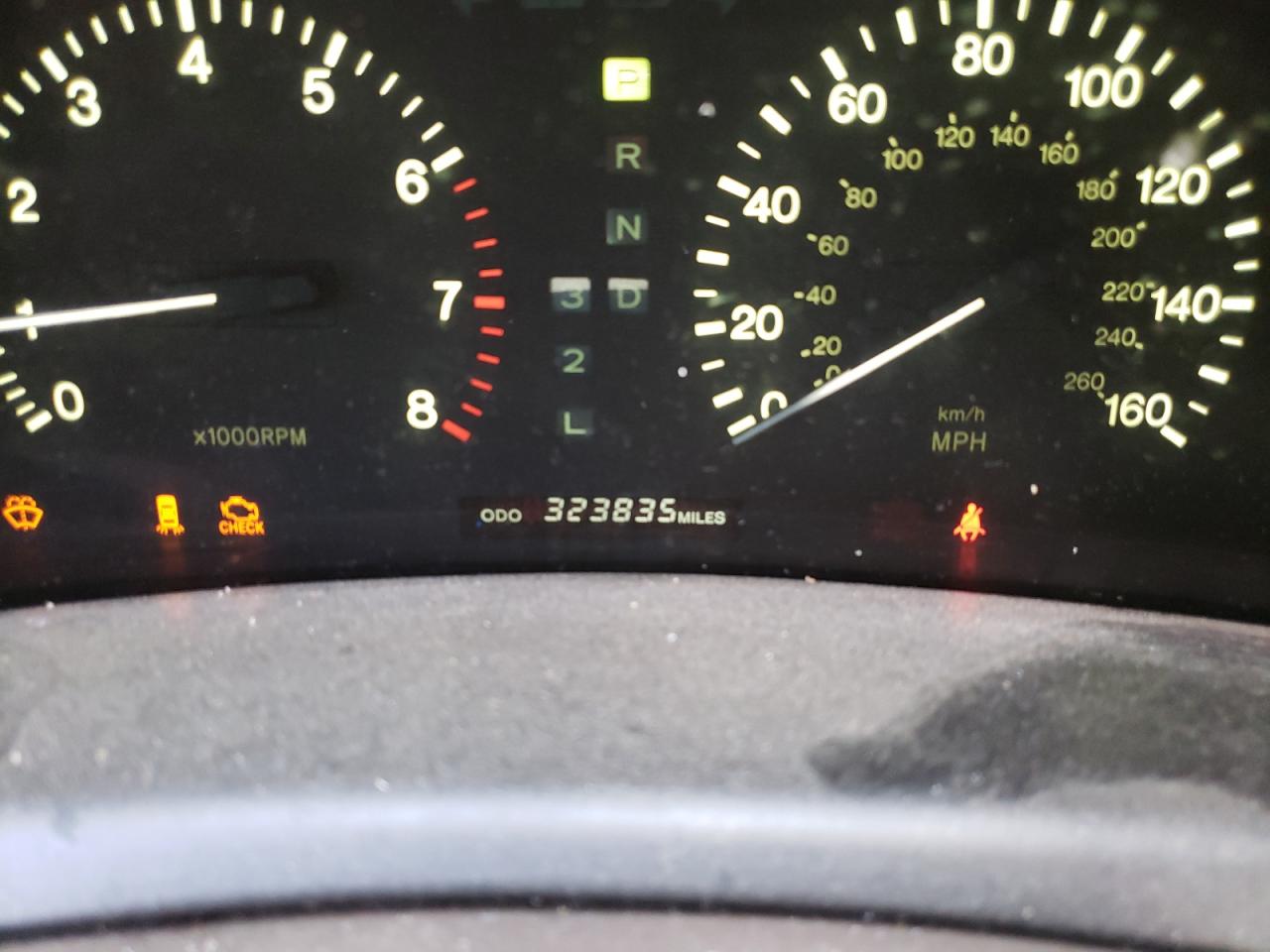 Photo 8 from auction – 1996 LEXUS LS 400 with VIN JT8BH22F4T0042592