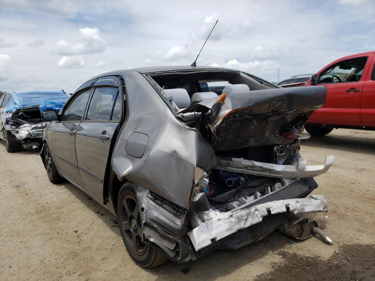 Photo 3 from auction – 2006 TOYOTA COROLLA CE with VIN 1NXBR32E26Z736900