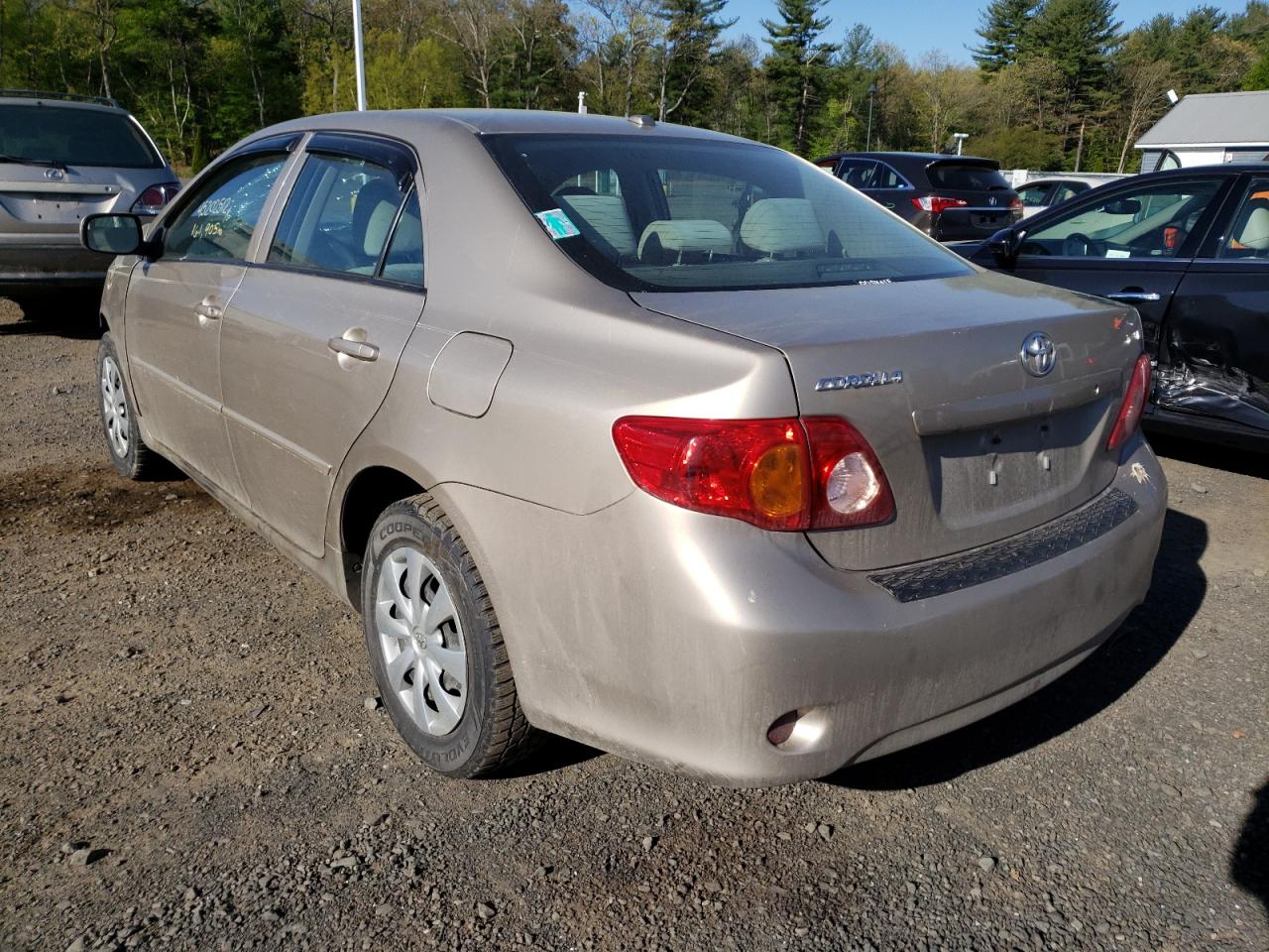 Zdjęcie 3 z aukcji – 2010 TOYOTA COROLLA BA z VIN 2T1BU4EE7AC312882
