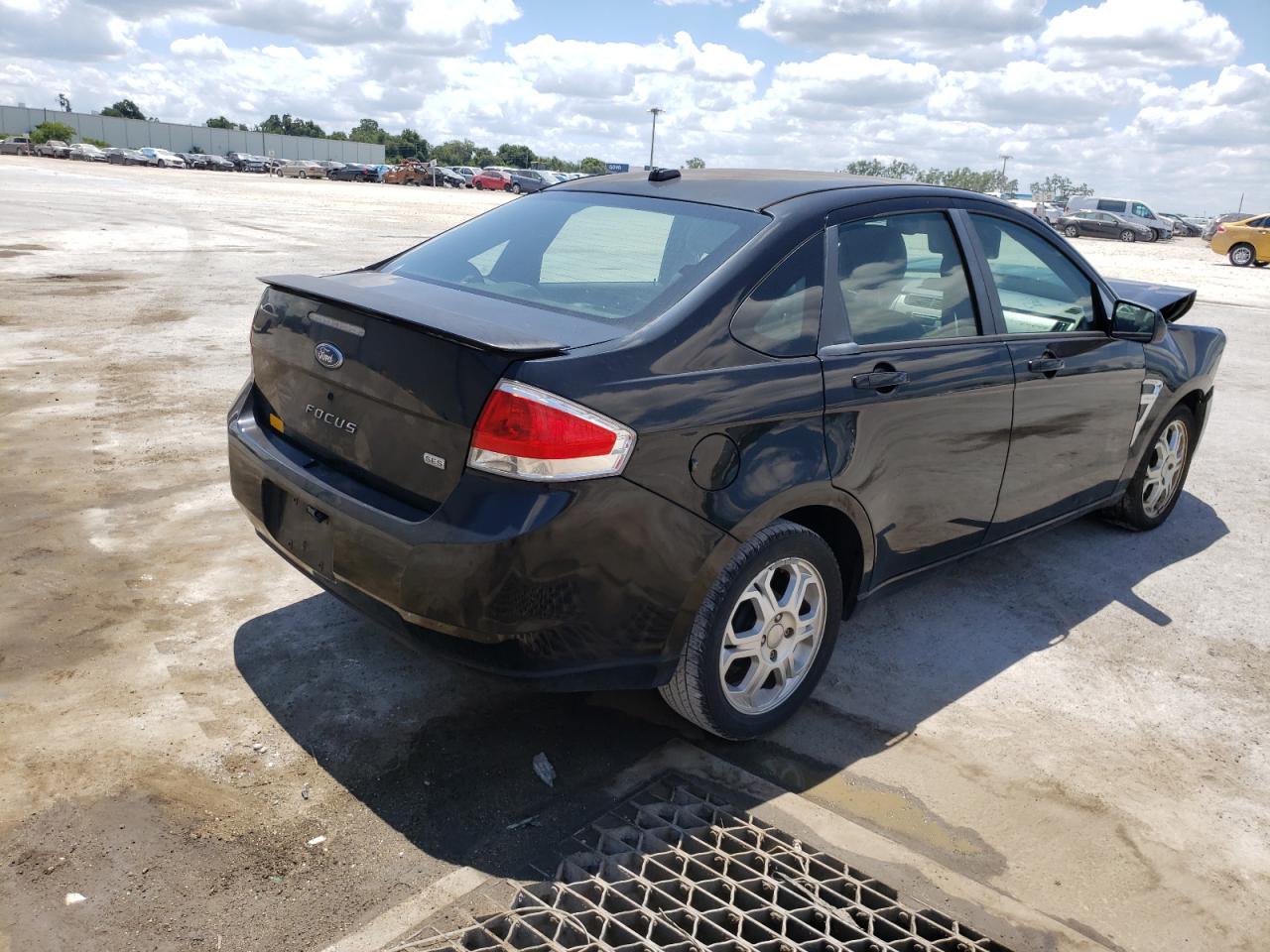 Photo 4 from auction – 2008 FORD FOCUS SE with VIN 1FAHP35N48W296353