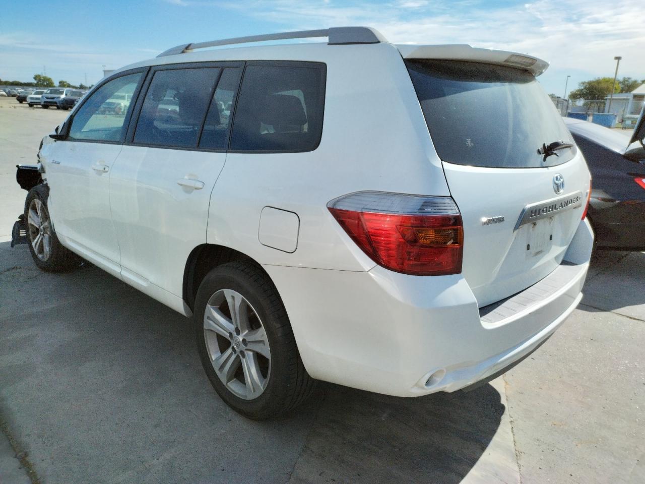Photo 3 from auction – 2008 TOYOTA HIGHLANDER with VIN JTEDS43A182029249