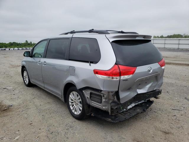 Photo 3 from auction – 2011 TOYOTA SIENNA XLE with VIN 5TDYK3DC6BS148589