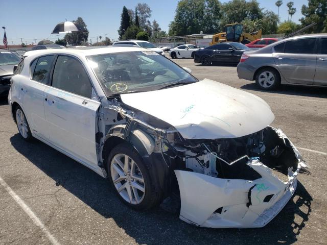 LEXUS CT 200 2015 with VIN JTHKD5BH5F2233056 - Photo from auction