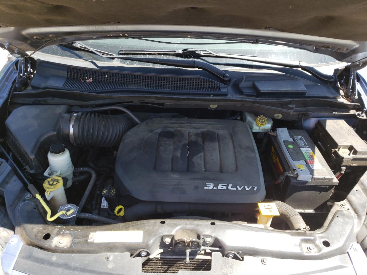 Photo 7 from auction – 2012 CHRYSLER TOWN & COU with VIN 2C4RC1CG3CR125369