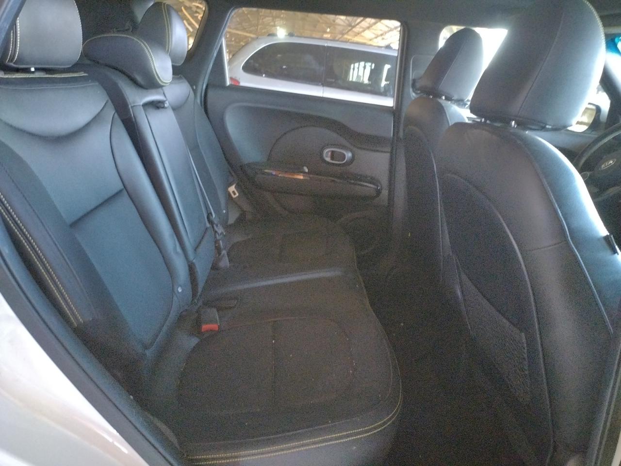 Photo 6 from auction – 2015 KIA SOUL + with VIN KNDJP3A53F7133475