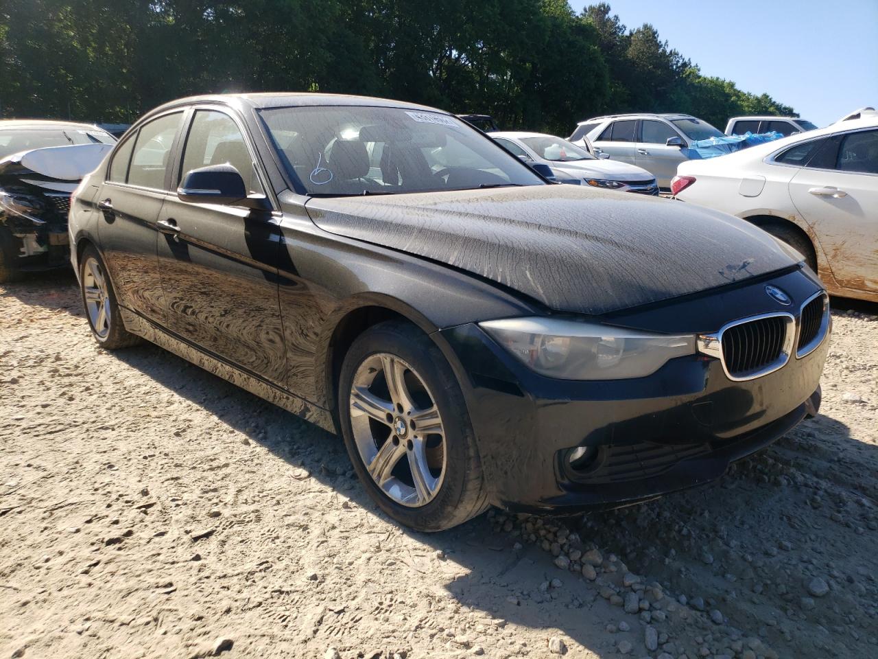 BMW 320 I 2014 с VIN WBA3B1C53EK133641 - Фото с аукциона