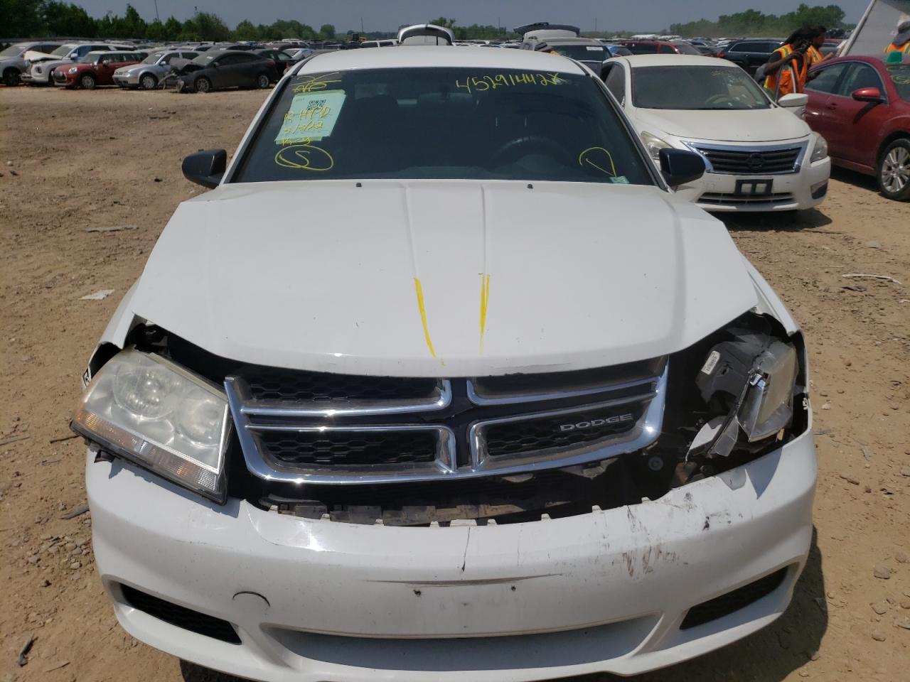 Photo 11 from auction – 2011 DODGE AVENGER EX with VIN 1B3BD4FB1BN591444