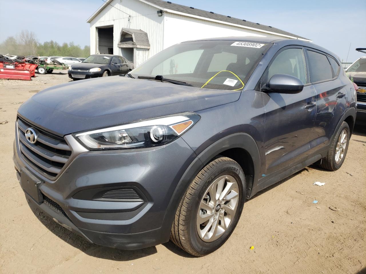 Photo 2 from auction – 2016 HYUNDAI TUCSON SE with VIN KM8J23A45GU042387