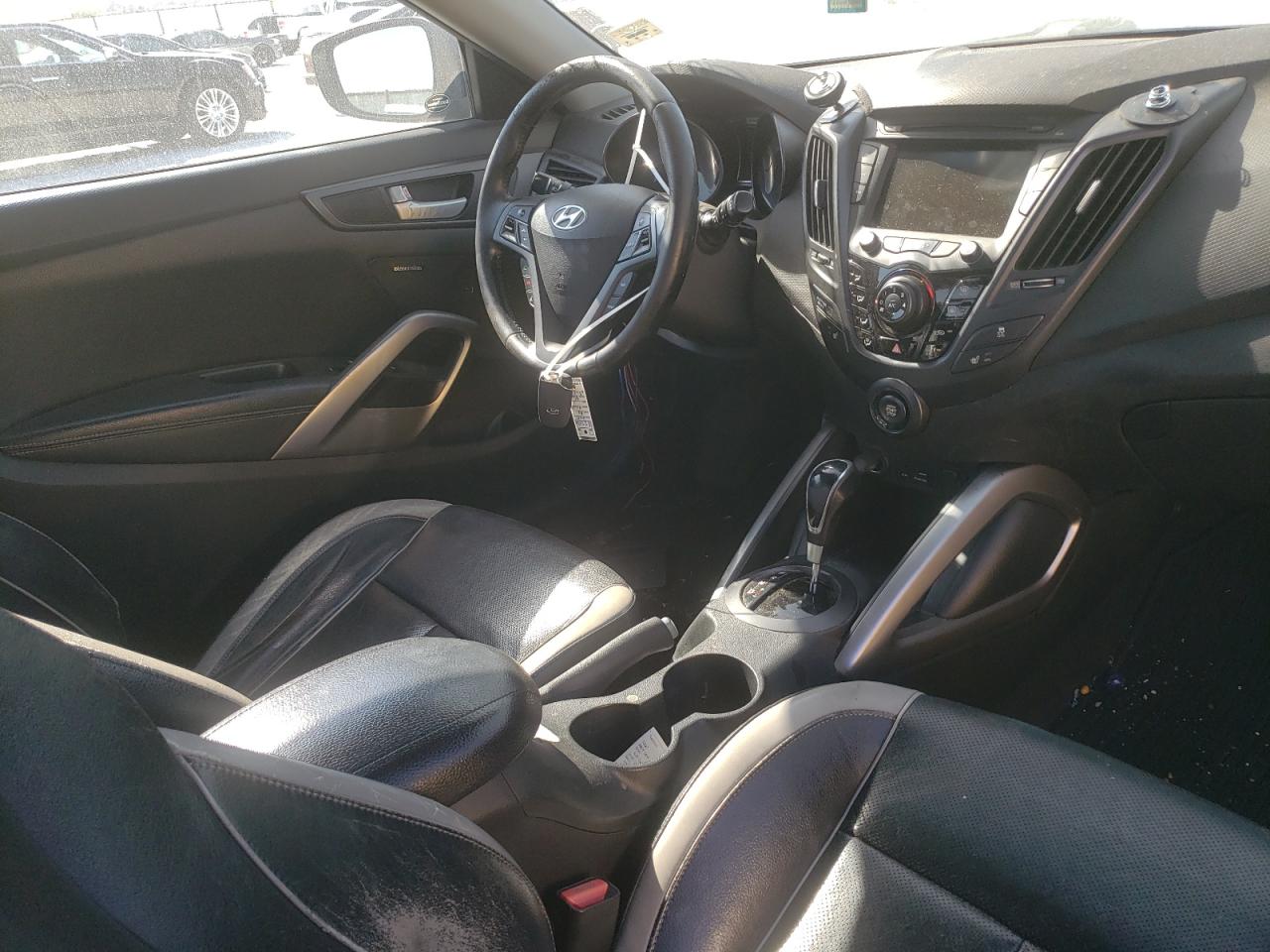 Photo 9 from auction – 2013 HYUNDAI VELOSTER T with VIN KMHTC6AE0DU172850
