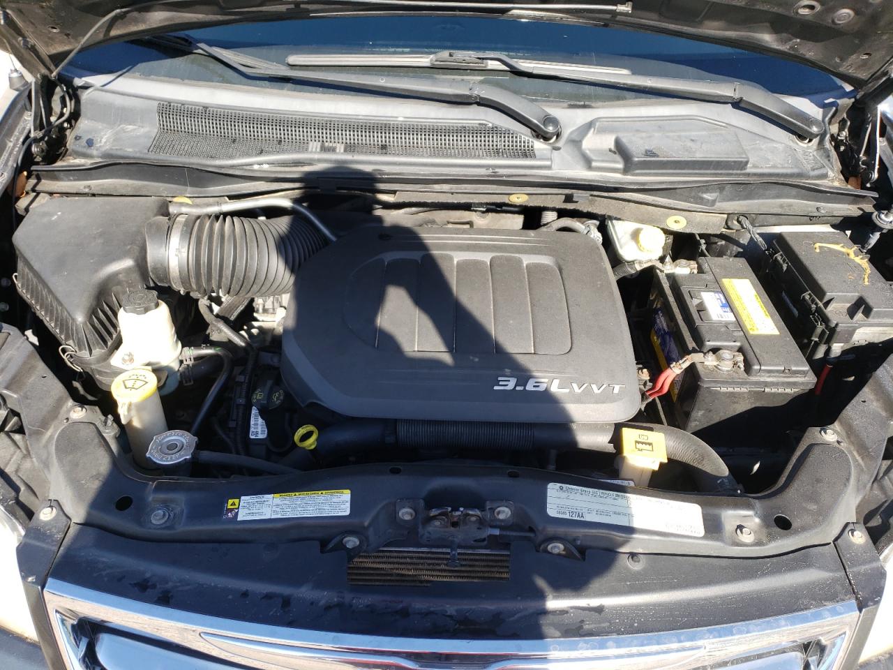 Photo 7 from auction – 2011 CHRYSLER TOWN & COU with VIN 2A4RR8DG7BR780066