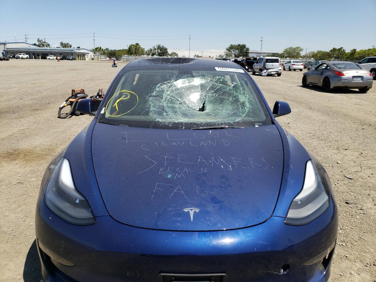 Photo 9 from auction – 2022 TESLA MODEL 3 with VIN 5YJ3E1EB6NF187851