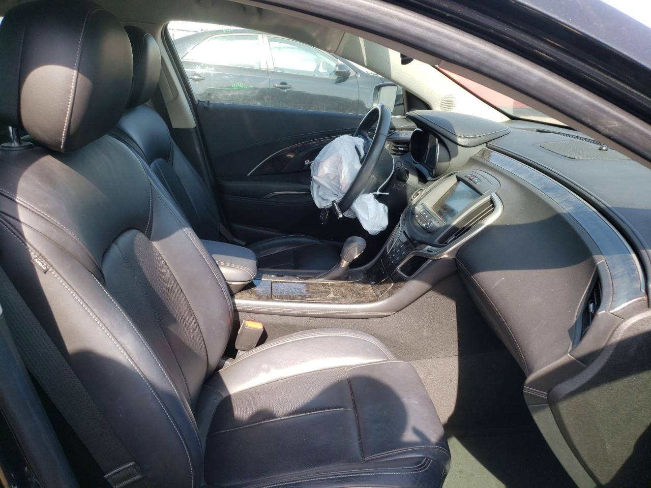 Photo 5 from auction – 2014 BUICK LACROSSE T with VIN 1G4GF5G3XEF206677