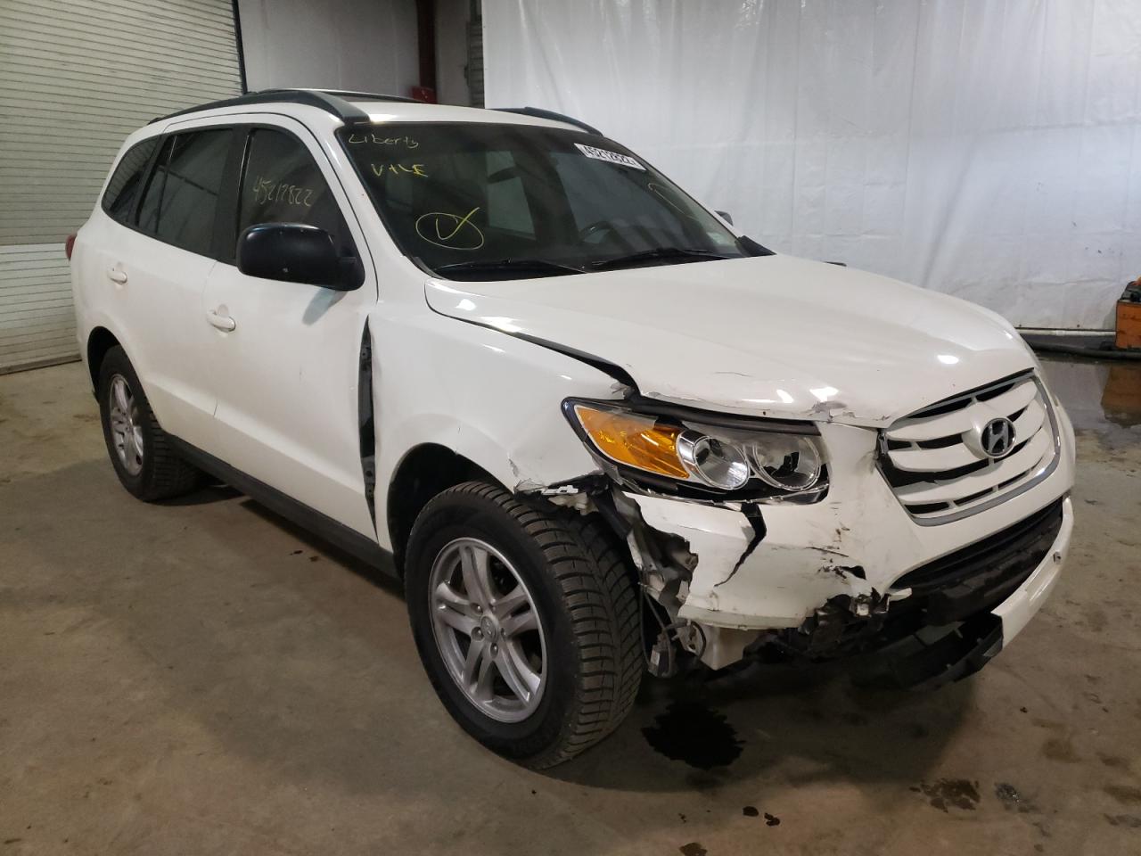 HYUNDAI SANTA FE G 2010 with VIN 5NMSG3AB8AH384441 - Photo from auction