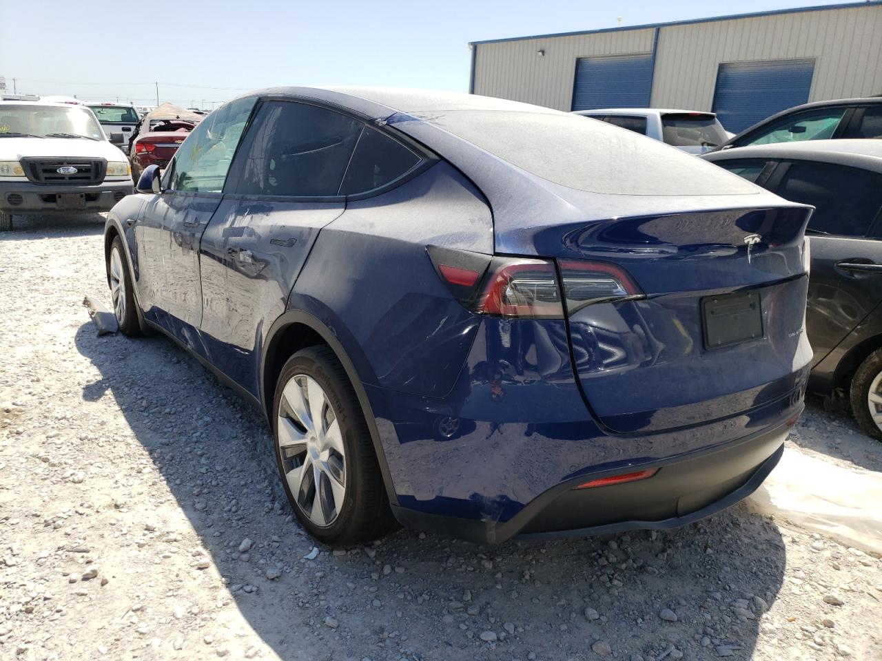 Photo 3 from auction – 2021 TESLA MODEL Y with VIN 5YJYGAEE0MF207410