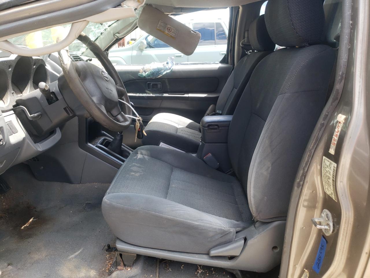 Photo 5 from auction – 2004 NISSAN FRONTIER K with VIN 1N6DD26T64C478153