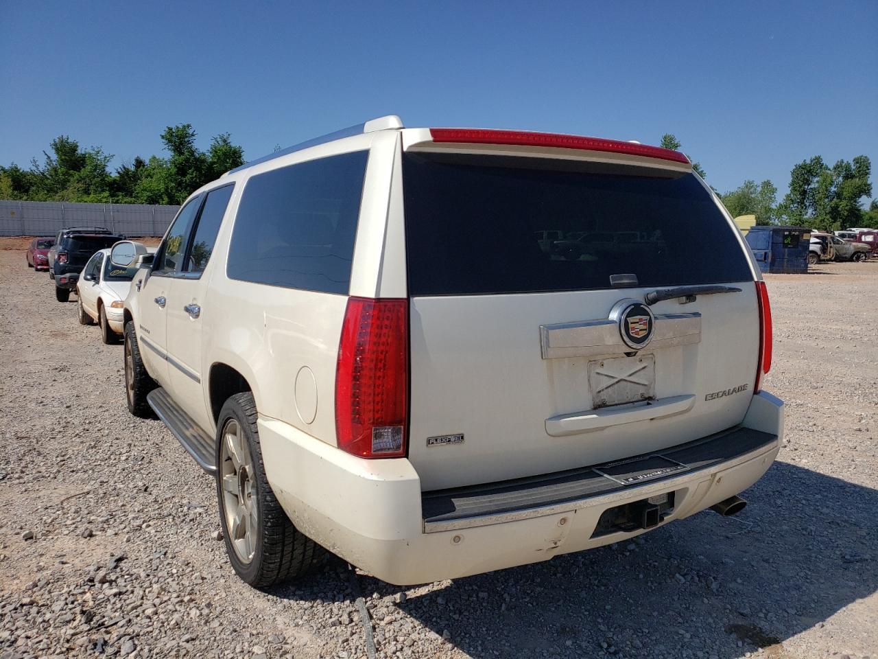 Photo 3 from auction – 2009 CADILLAC ESCALADE E with VIN 1GYFK26239R215545