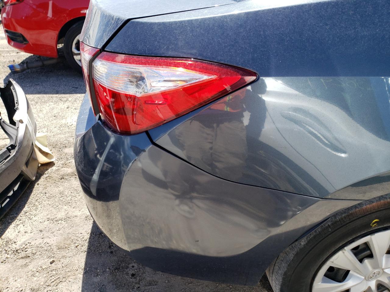 Photo 10 from auction – 2015 TOYOTA COROLLA L with VIN 2T1BURHE1FC311873