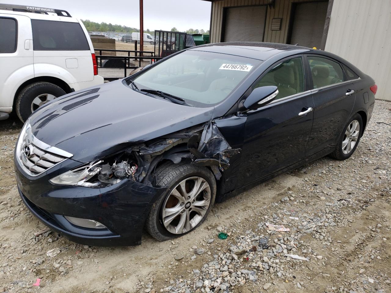 صورة رقم 2 من المزاد - 2011 HYUNDAI SONATA SE مع VIN 5NPEC4AC4BH220809