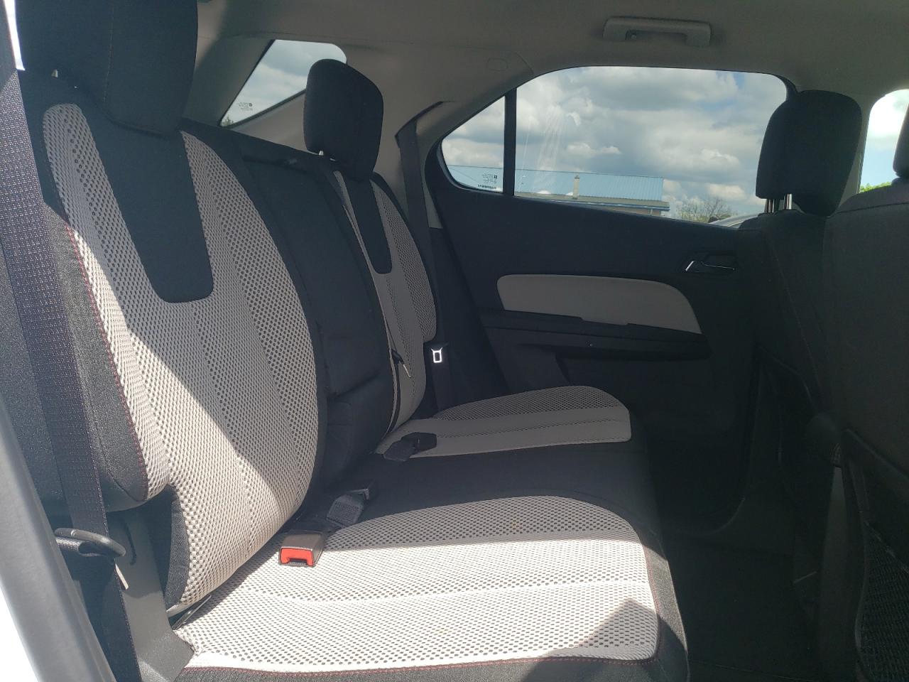 Photo 6 from auction – 2016 CHEVROLET EQUINOX LT with VIN 2GNFLFEK0G6252872