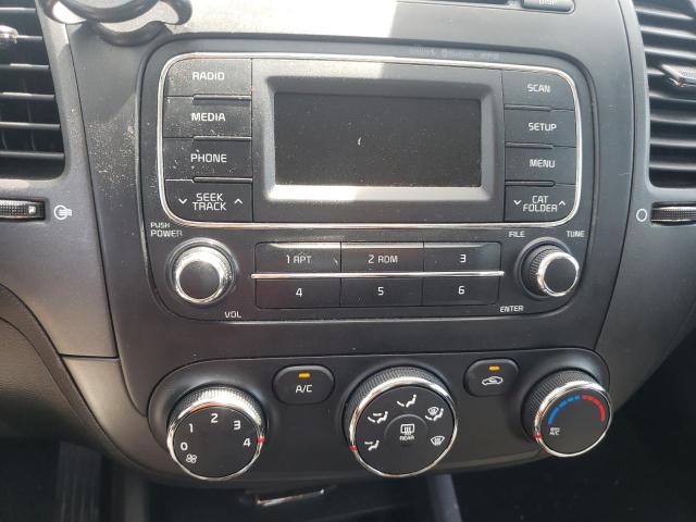 Photo 9 from auction – 2016 KIA FORTE LX with VIN KNAFK4A66G5487746