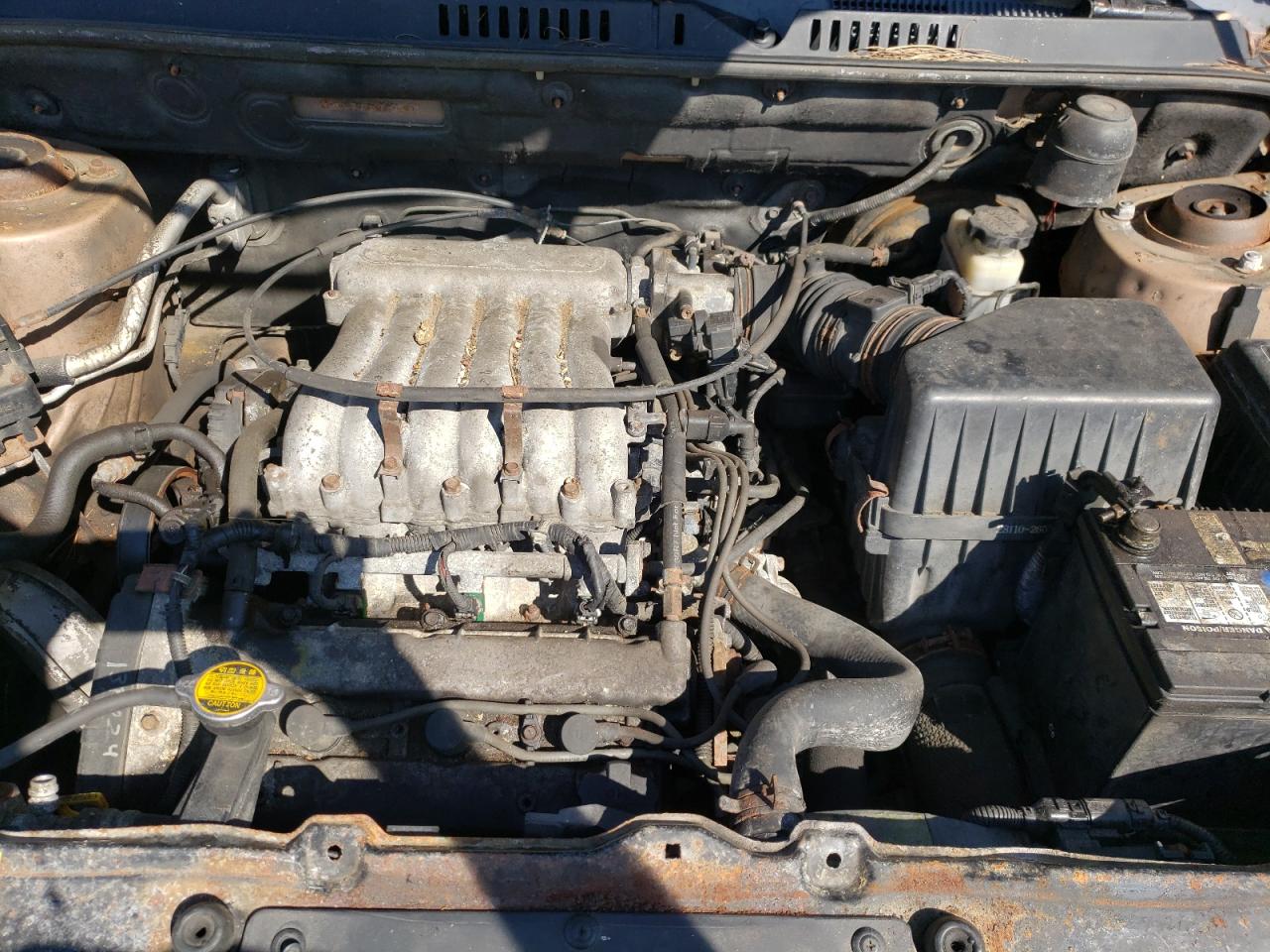 Photo 7 from auction – 2004 HYUNDAI SANTA FE G with VIN KM8SC73D64U849938