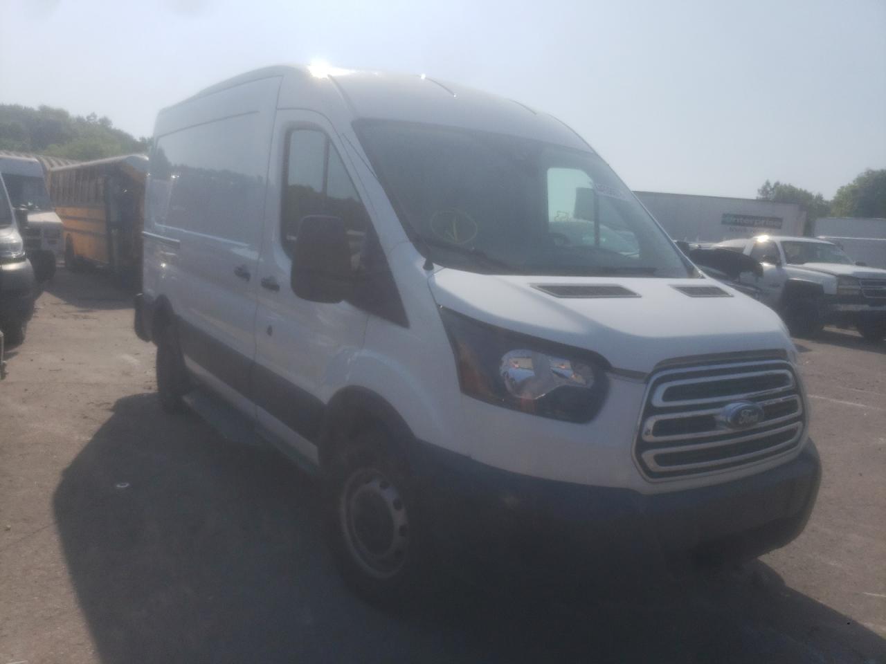 FORD TRANSIT T- 2017 with VIN 1FTYR1CM4HKA71537 - Photo from auction