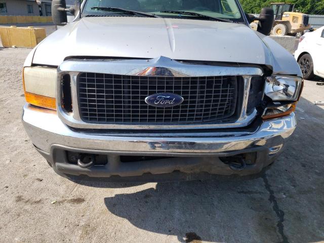 Photo 2 from auction – 2001 FORD EXCURSION with VIN 1FMNU41SX1EB40770