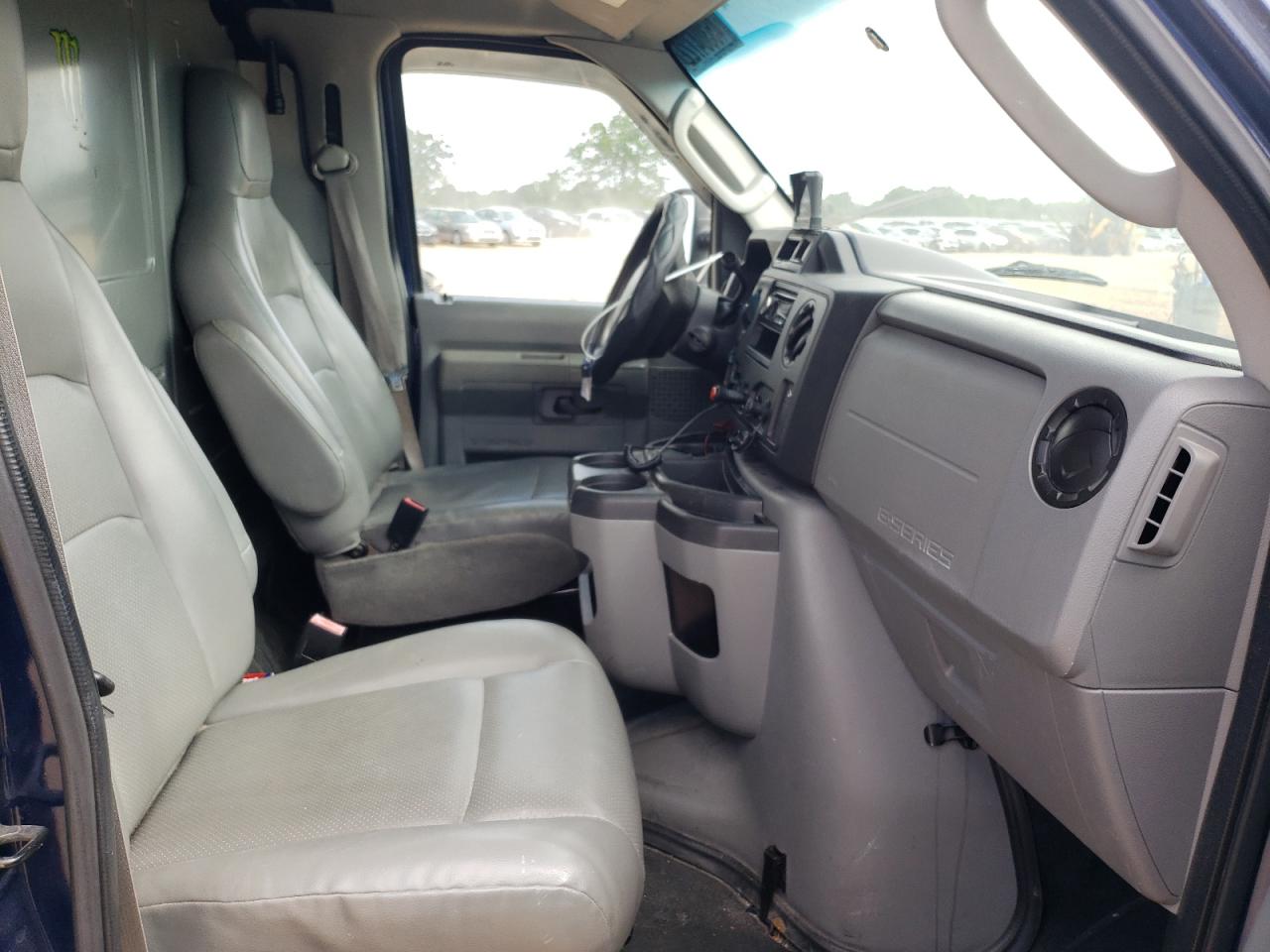 Photo 5 from auction – 2012 FORD ECONOLINE with VIN 1FTNE1EW5CDB32940