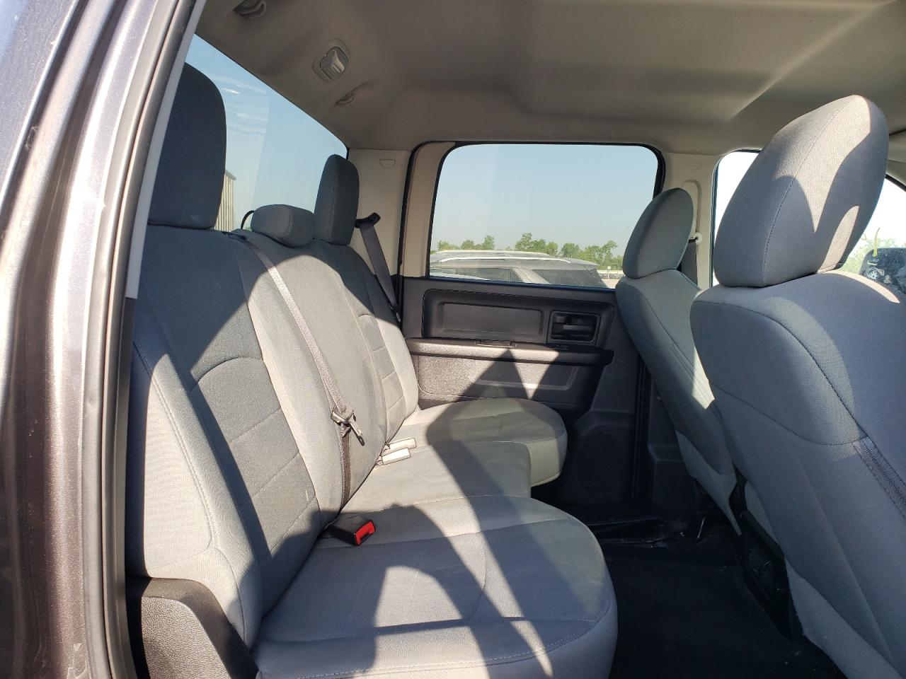Photo 6 from auction – 2016 RAM 2500 ST with VIN 3C6UR5CL5GG125020