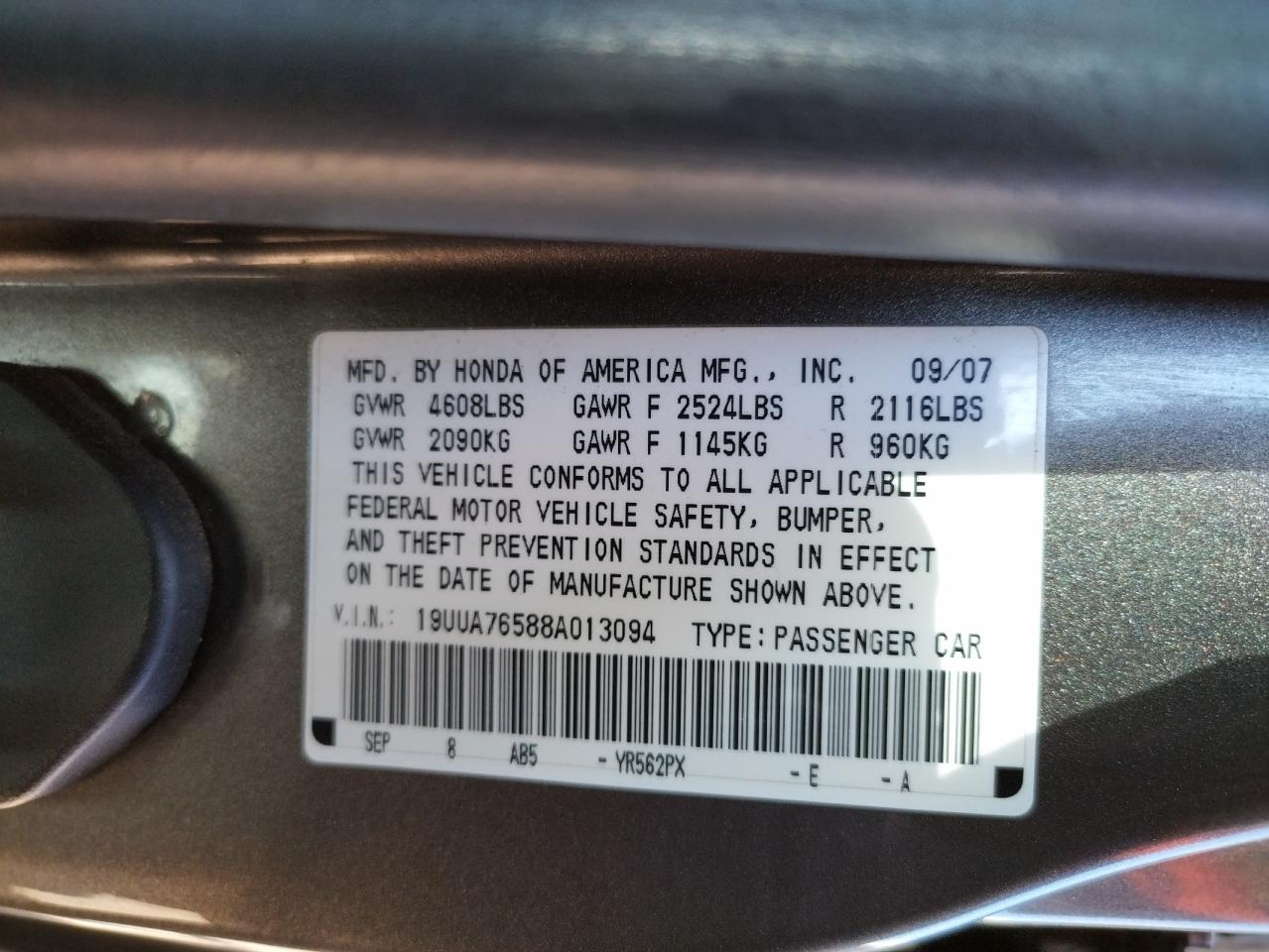 Photo 10 from auction – 2008 ACURA TL TYPE S with VIN 19UUA76588A013094