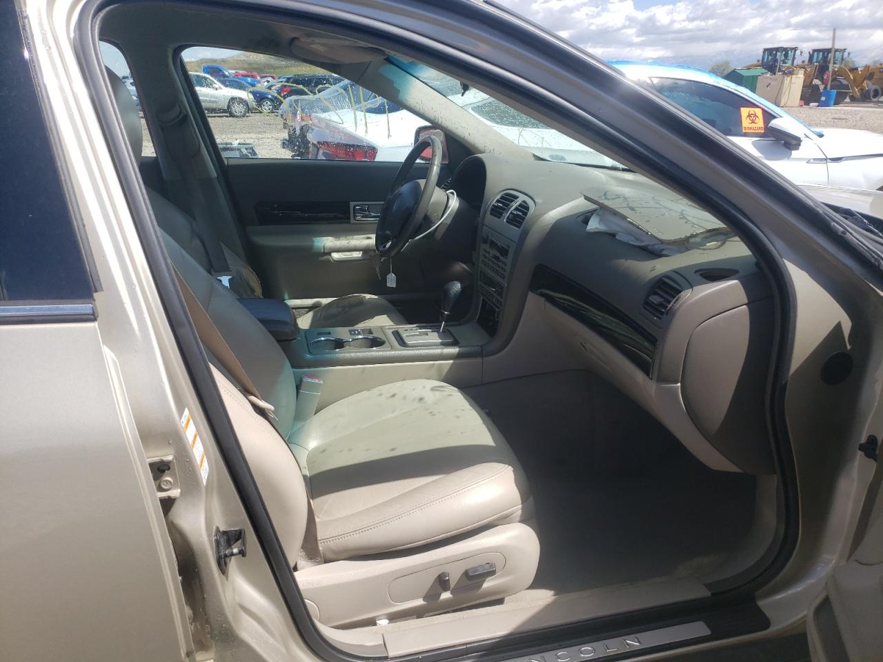 Photo 5 from auction – 2004 LINCOLN LS with VIN 1LNHM86S74Y666306