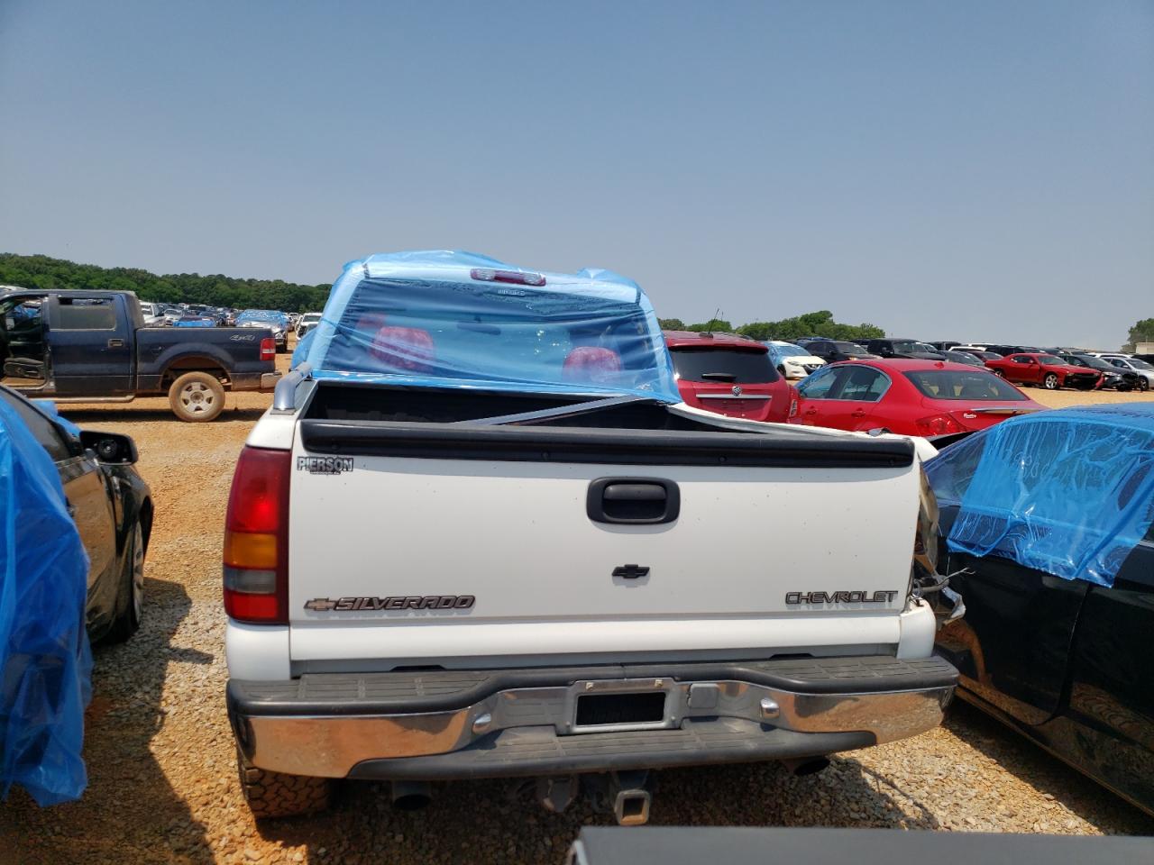 Photo 6 from auction – 2000 CHEVROLET SILVERADO with VIN 1GCEK14T2YZ357729