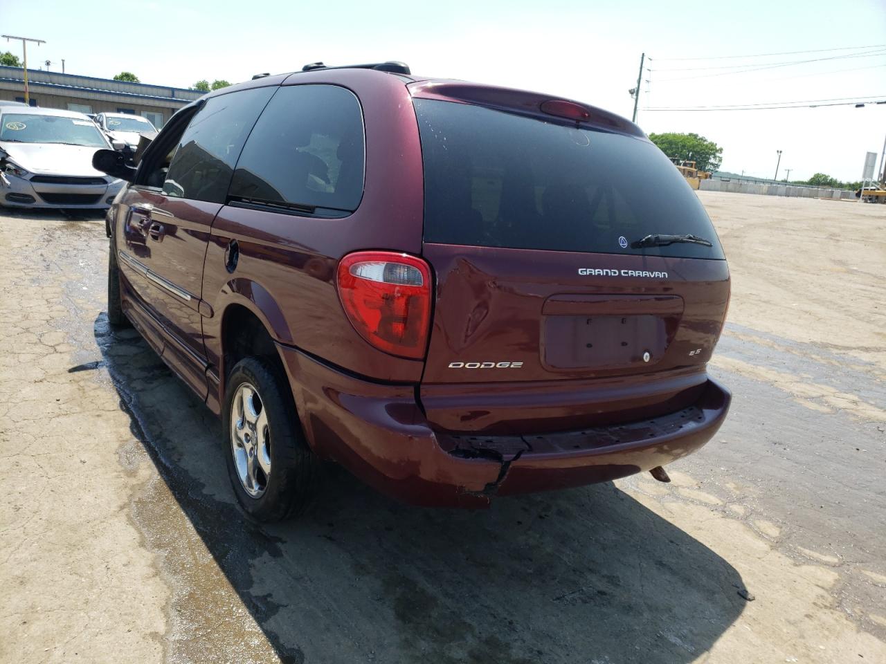 Photo 3 from auction – 2002 DODGE GRAND CARA with VIN 2B8GP54L82R585457