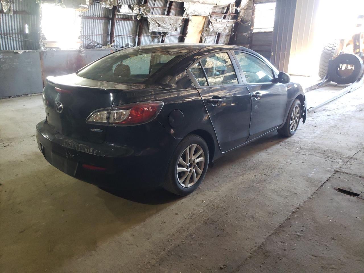 Photo 4 from auction – 2012 MAZDA 3 I with VIN JM1BL1V86C1543663