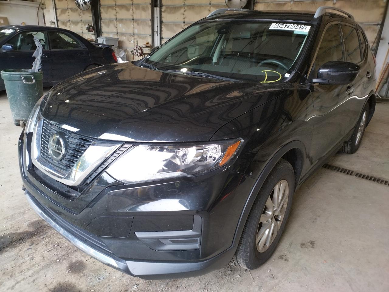 Photo 2 from auction – 2019 NISSAN ROGUE S with VIN 5N1AT2MT8KC802496