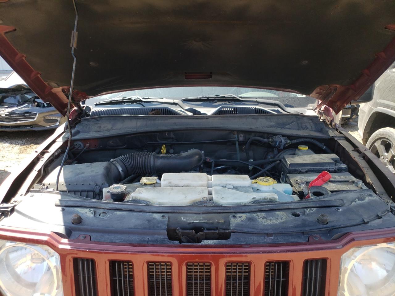 Photo 7 from auction – 2008 JEEP LIBERTY SP with VIN 1J8GN28K68W155333