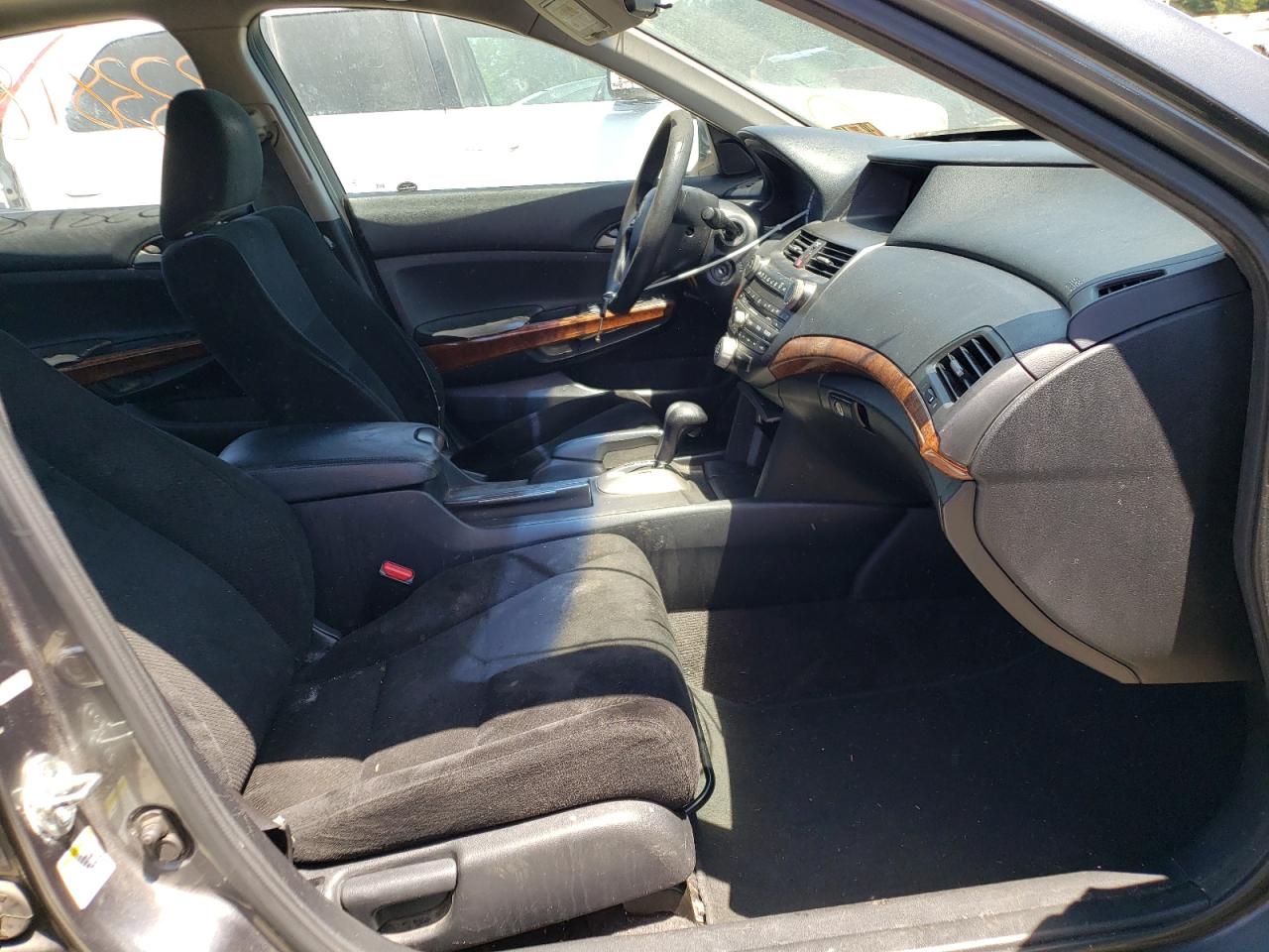 Photo 5 from auction – 2011 HONDA ACCORD EX with VIN 1HGCP2F72BA132054
