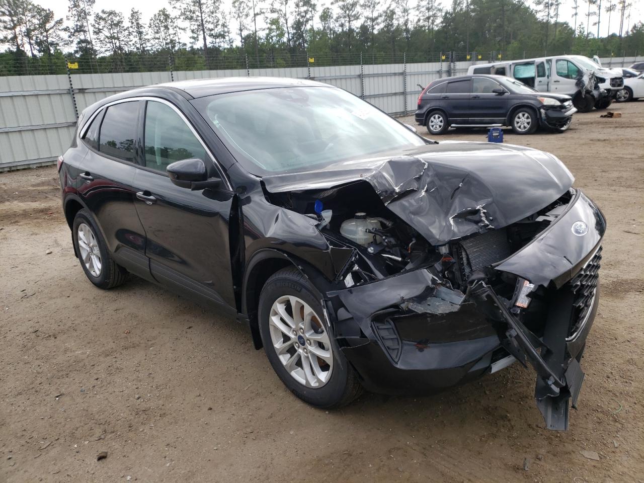 FORD ESCAPE SE 2021 with VIN 1FMCU0G67MUA94318 - Photo from auction
