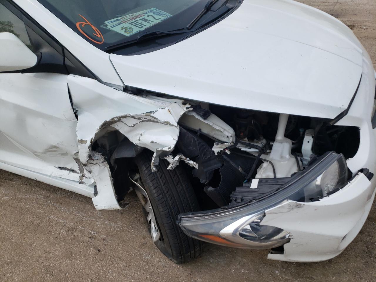 Photo 9 from auction – 2014 HYUNDAI ACCENT GLS with VIN KMHCT4AEXEU664534