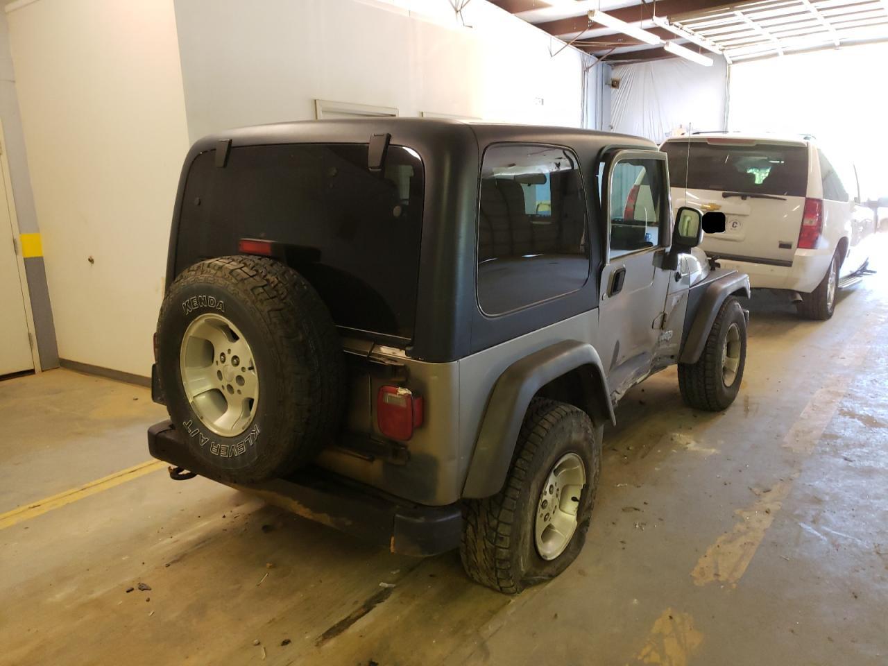 Photo 4 from auction – 2005 JEEP WRANGLER X with VIN 1J4FA39S85P348361