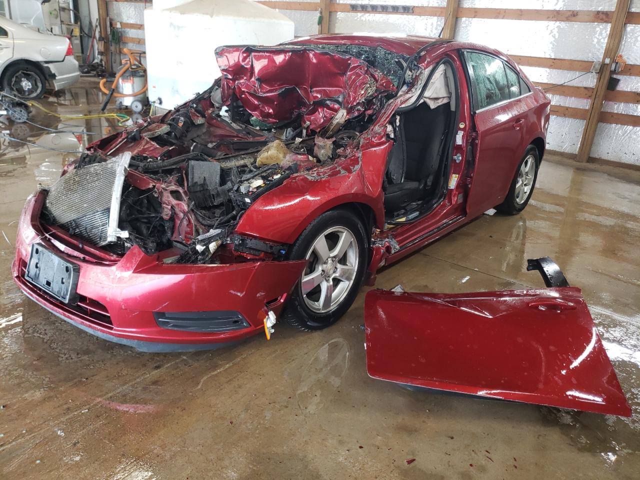 Photo 2 from auction – 2014 CHEVROLET CRUZE LT with VIN 1G1PC5SB7E7204349