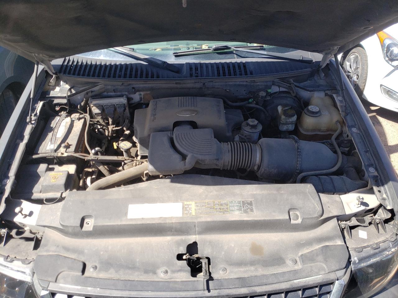 Photo 7 from auction – 2004 FORD EXPEDITION with VIN 1FMPU16L14LB22733