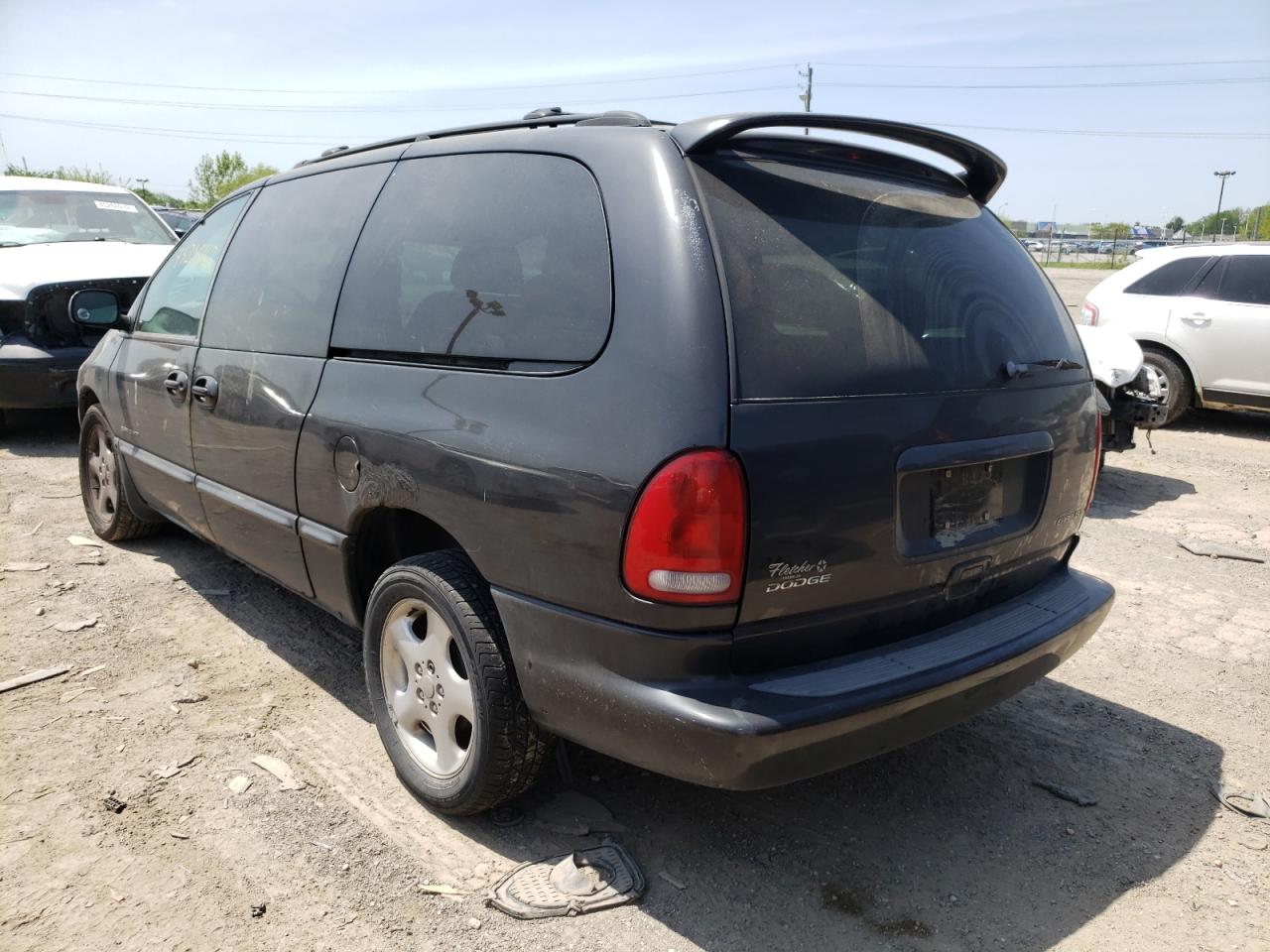 Photo 3 from auction – 2000 DODGE GRAND CARA with VIN 1B4GP44G4YB607427