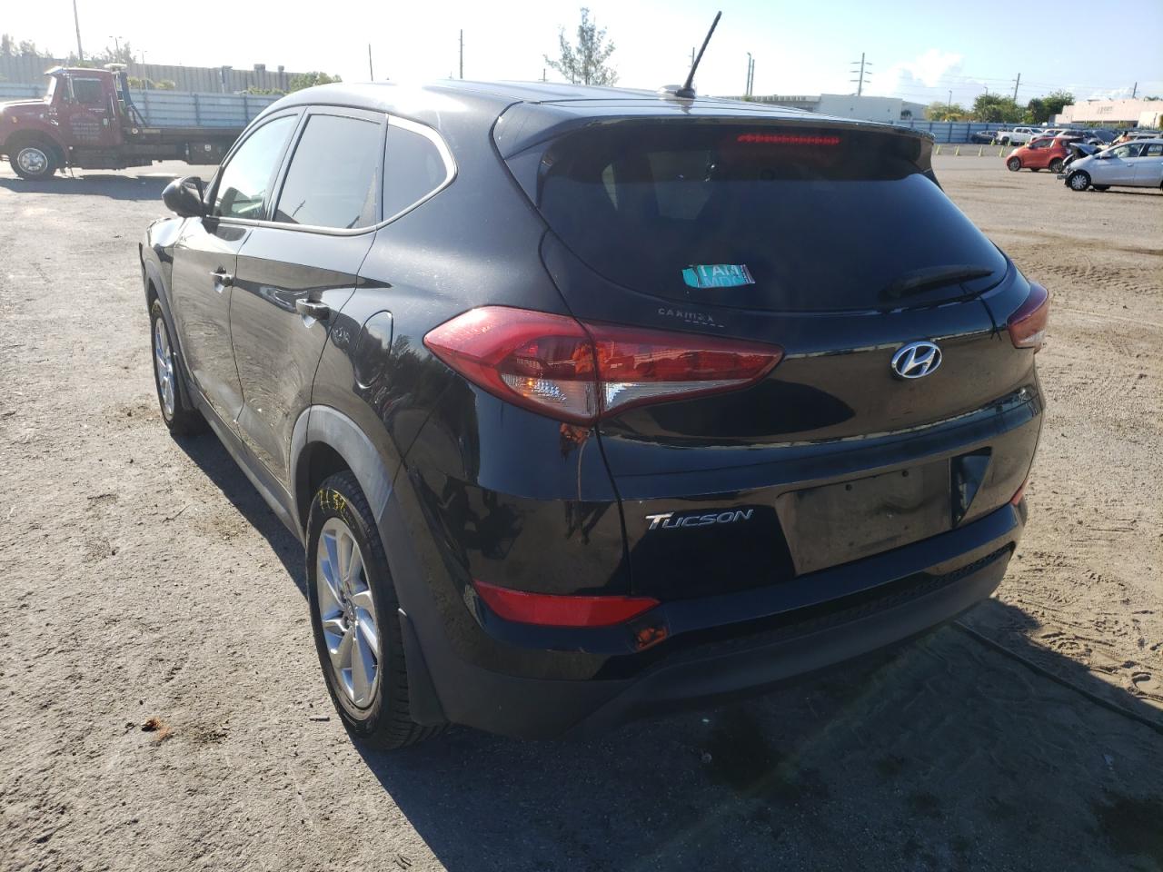 Photo 3 from auction – 2016 HYUNDAI TUCSON SE with VIN KM8J23A48GU240512