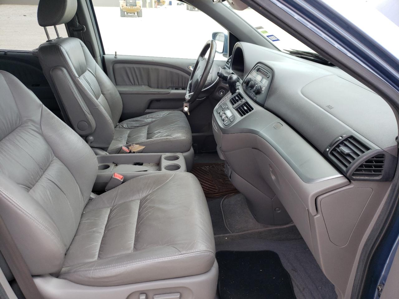 Photo 5 from auction – 2009 HONDA ODYSSEY EX with VIN 5FNRL38649B010988