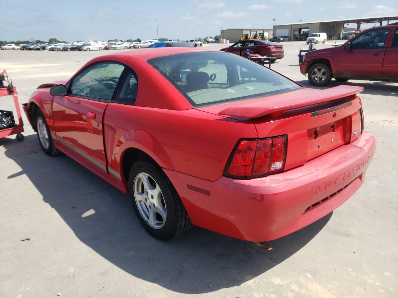 Foto 3 de la subasta – 2002 FORD MUSTANG con VIN 1FAFP404X2F114948