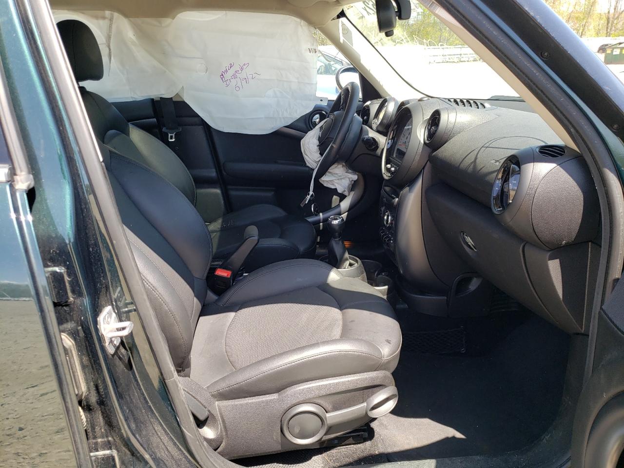 Photo 5 from auction – 2013 MINI COOPER S C with VIN WMWZC5C50DWM16570