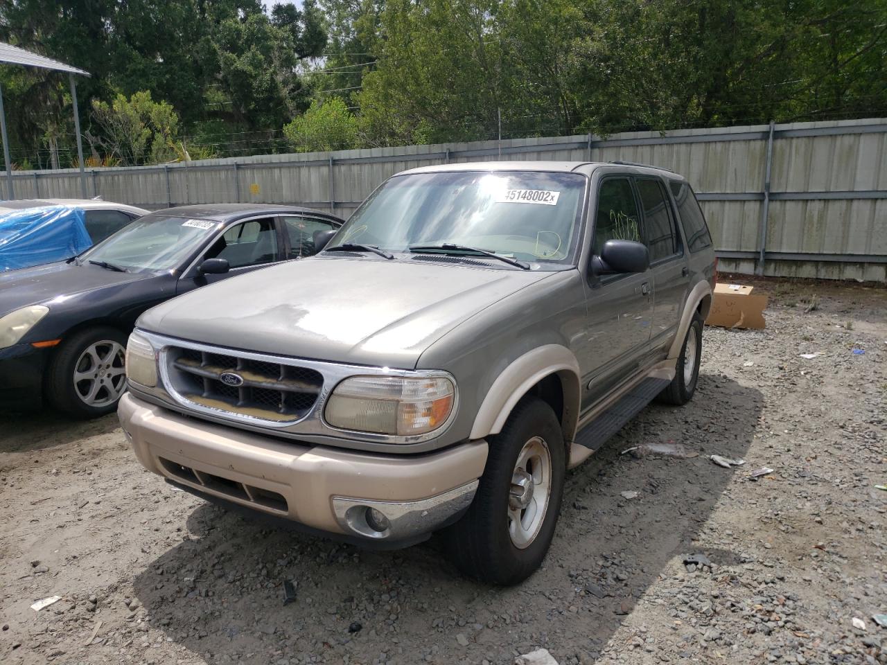 Photo 2 from auction – 2000 FORD EXPLORER E with VIN 1FMZU74E1YZB72969