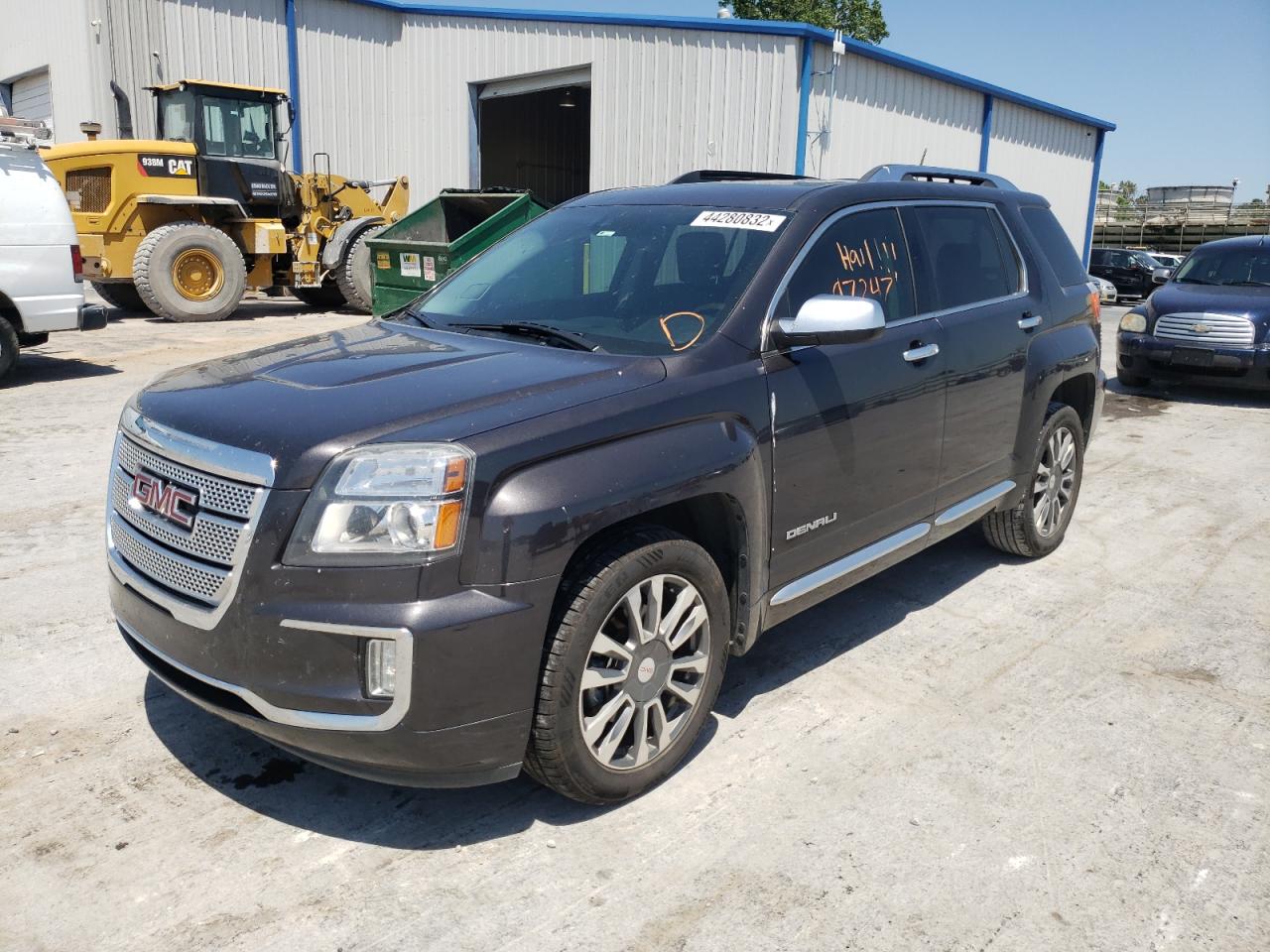 Photo 2 from auction – 2016 GMC TERRAIN DE with VIN 2GKFLRE33G6127789