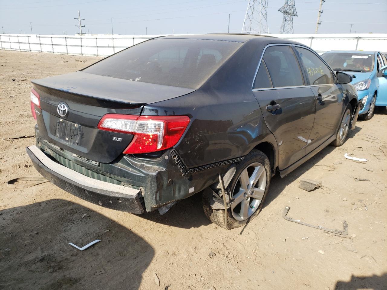 Photo 4 from auction – 2014 TOYOTA CAMRY L with VIN 4T1BF1FK3EU344116